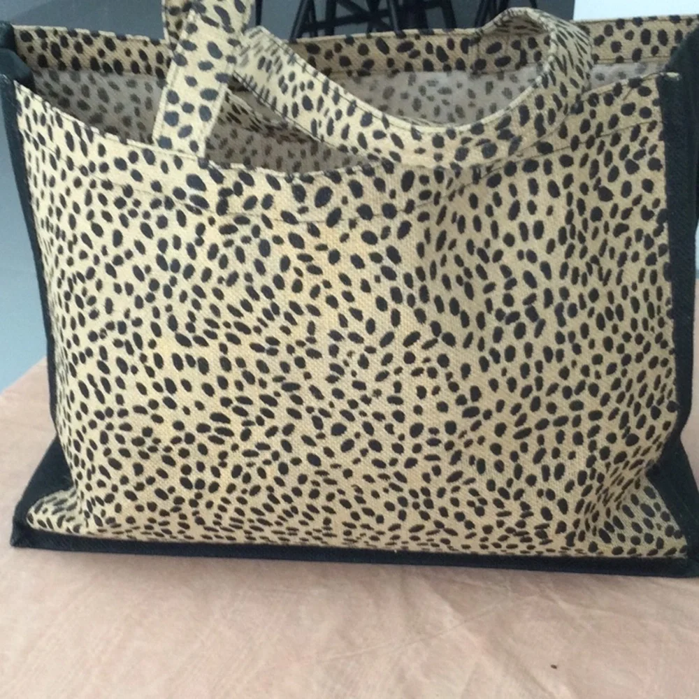 Woman's Oversized Leopard Prints Shoulder Bag to Carry Everything. #590